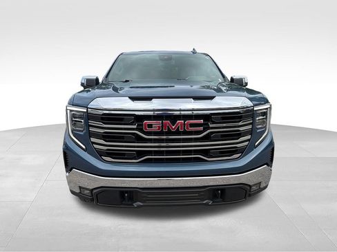 Used 2024 GMC Sierra 1500 SLT AWD/4WD image 8