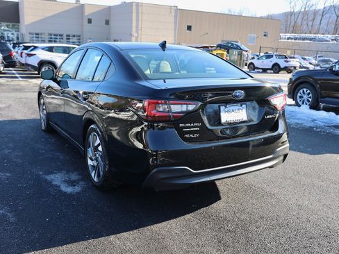 Used 2023 Subaru Legacy Limited image 5