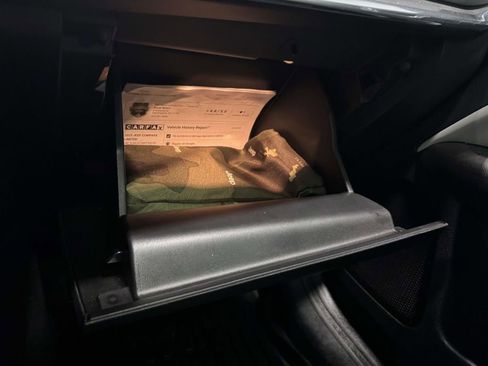 Used 2023 Jeep Compass Limited w/ Sun and Sound Group image 32