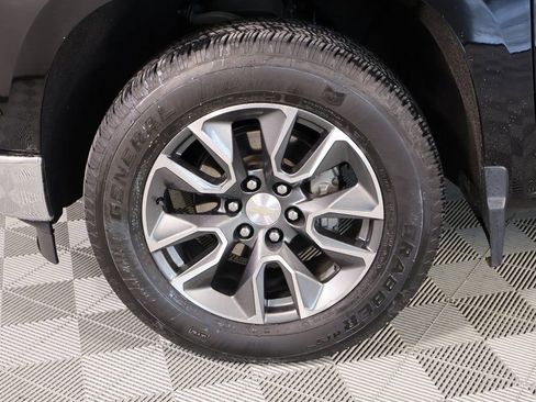 Used 2023 Chevrolet Silverado 1500 LT image 17