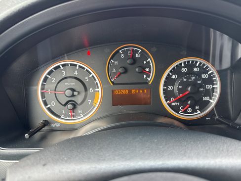 Used 2011 Nissan Armada SV RWD image 20