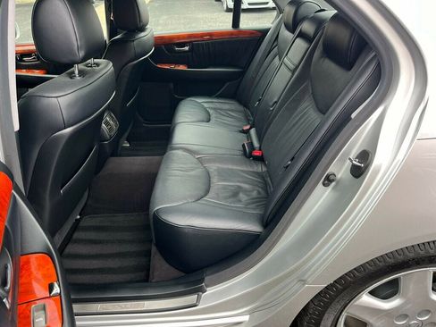 Used 2005 Lexus LS 430 image 31