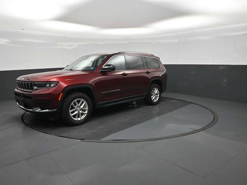 Used 2022 Jeep Grand Cherokee L Laredo w/ Luxury Tech Group I AWD/4WD image 72