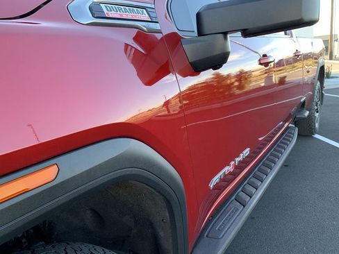 Used 2021 GMC Sierra 2500 AT4 w/ AT4 Premium Plus Package image 13