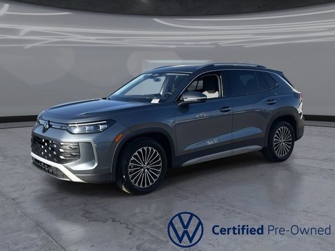 Certified 2026 Volkswagen Tiguan S FWD image 1