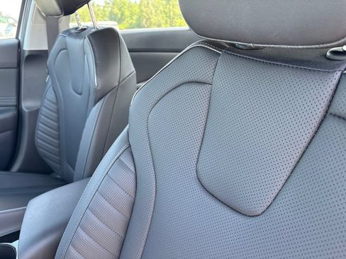 New 2026 Hyundai Elantra Limited FWD image 29