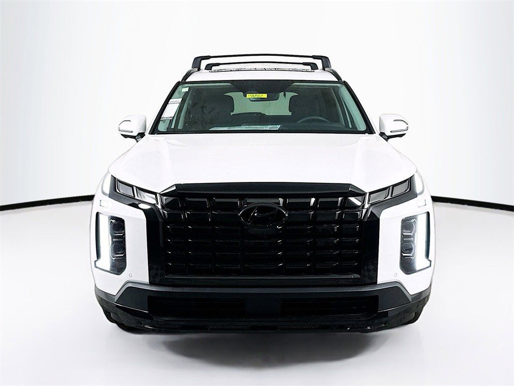 Used 2025 Hyundai Palisade XRT AWD/4WD image 2