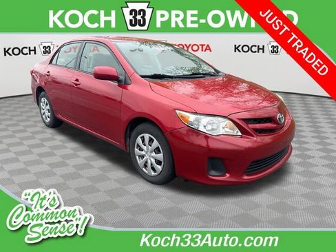 Used 2011 Toyota Corolla LE FWD image 1
