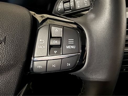 Used 2025 Ford Escape Platinum AWD/4WD image 20