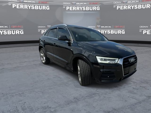Used 2017 Audi Q3 2.0T Prestige w/ Prestige Package AWD/4WD image 2