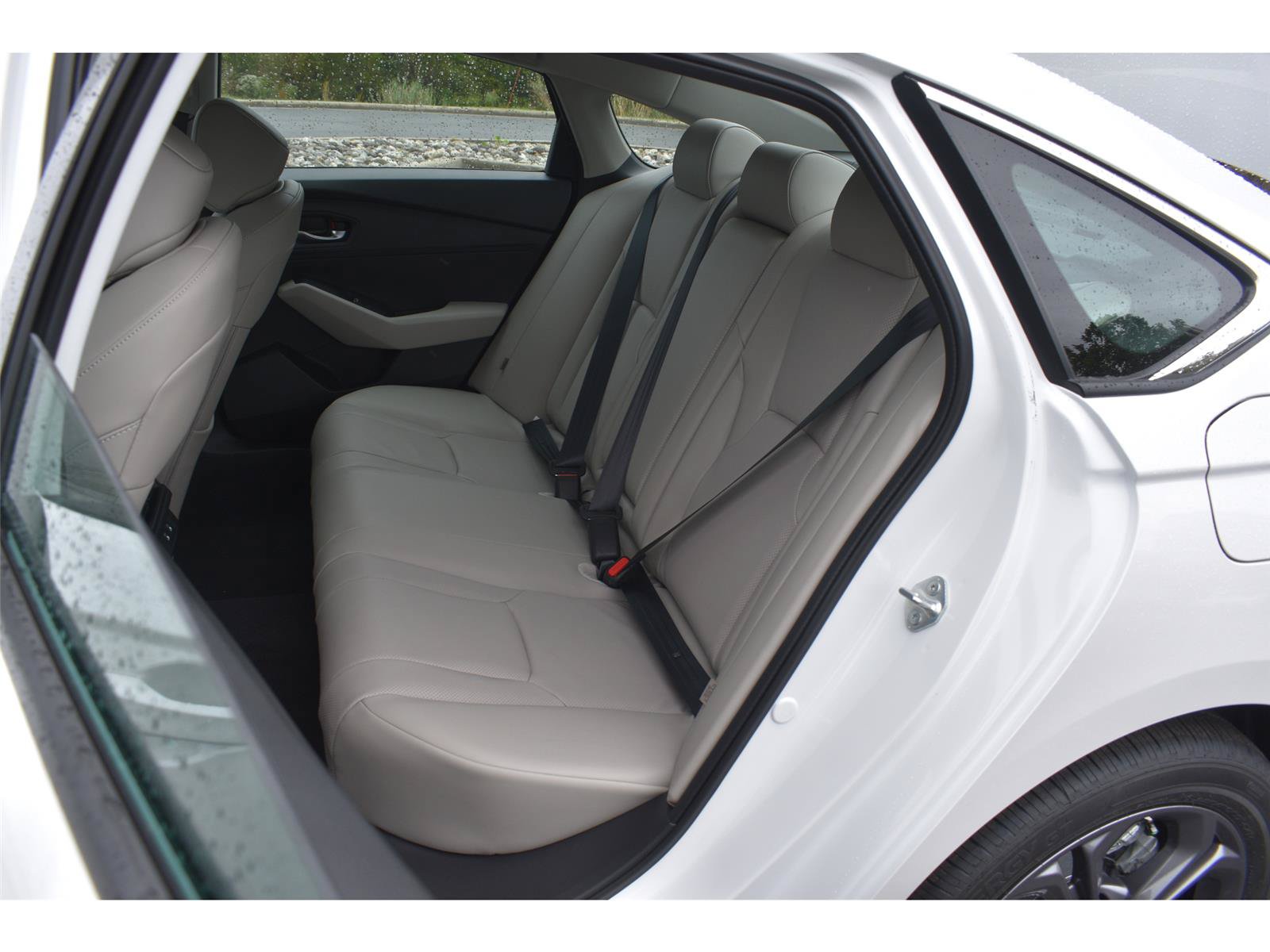 New 2026 Honda Accord Hybrid EX-L image 29