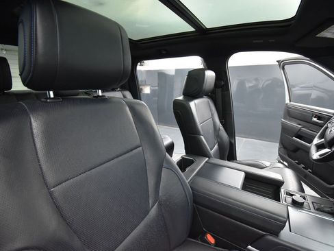 Used 2023 Toyota Tundra Platinum w/ Advanced Package image 17