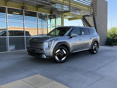 Used 2024 Kia EV9 Light