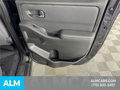 Used 2024 Nissan Frontier SV w/ Hardbody Edition image 20