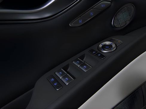 Used 2024 Genesis G80 2.5T w/ Sport Prestige Package image 11