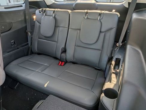 New 2026 Ford Explorer Active w/ Active Comfort Package image 13