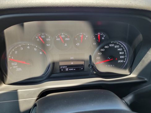 Used 2022 Chevrolet Silverado 1500 Custom image 18