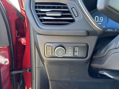 Certified 2023 Ford Escape Platinum w/ Class II Trailer Tow Package image 30