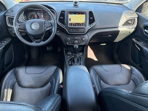 Used 2023 Jeep Cherokee Altitude Lux AWD/4WD image 11