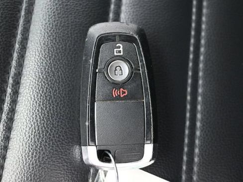 Certified 2024 Ford Edge SEL AWD/4WD image 26