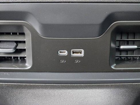 Used 2023 Chevrolet Silverado 1500 RST AWD/4WD image 19