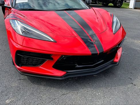 Used 2023 Chevrolet Corvette Stingray Premium Conv w/ Z51 Performance Package RWD image 30
