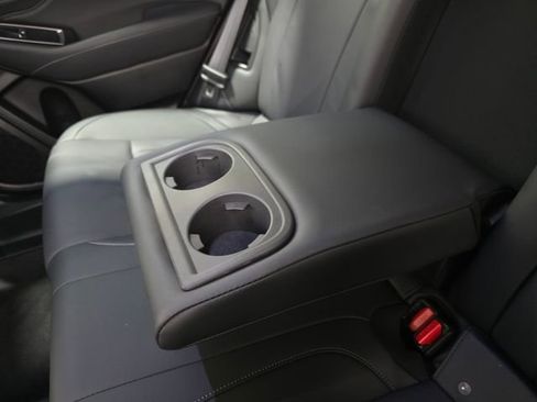 Certified 2025 Subaru Outback Limited image 31