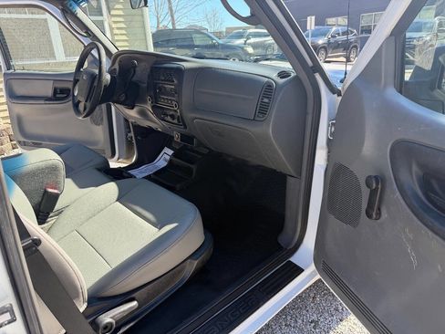 Used 2011 Ford Ranger XL image 12