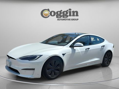 Used 2022 Tesla Model S image 1