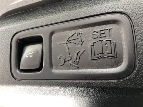 Used 2020 Ford Expedition Max Limited w/ Equipment Group 301A AWD/4WD image 26