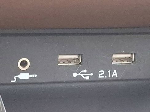 Certified 2022 Subaru Outback Touring image 29