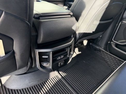 Used 2020 RAM 1500 Laramie image 12