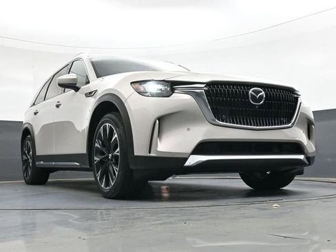 Used 2024 MAZDA CX-90 Plug-In Hybrid w/ Premium Plus image 39