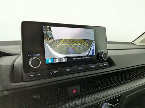 Used 2023 Honda CR-V EX image 5