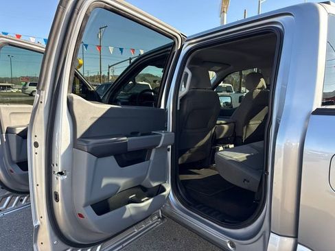 Used 2022 Ford F150 XLT w/ Trailer Tow Package image 8