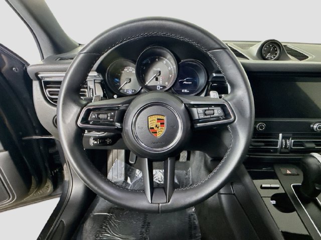 Used 2023 Porsche Macan w/ Premium Package Plus AWD/4WD image 12