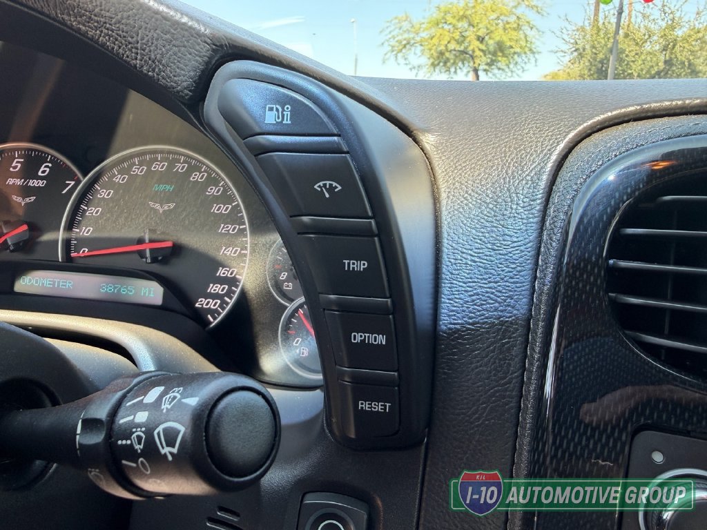 Used 2008 Chevrolet Corvette Convertible w/ Preferred Equipment Group RWD image 26