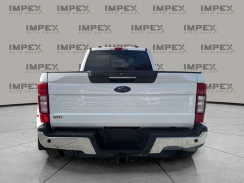 Used 2021 Ford F350 Lariat w/ Lariat Ultimate Package image 4