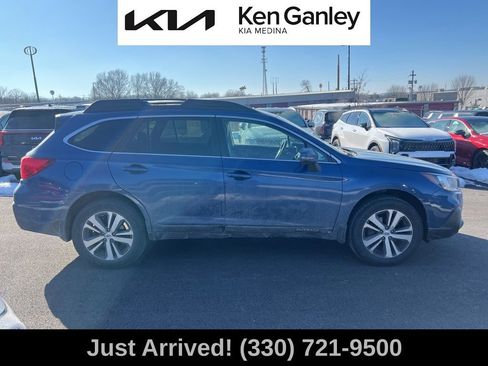 Used 2019 Subaru Outback 2.5i Limited w/ Popular Package #2 image 4