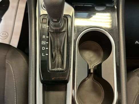 Certified 2021 Nissan Altima 2.5 SV image 23