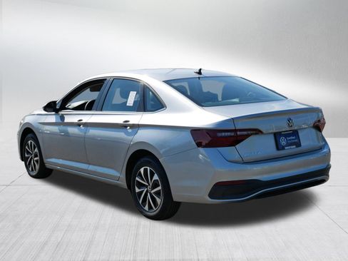 Certified 2023 Volkswagen Jetta S FWD image 5