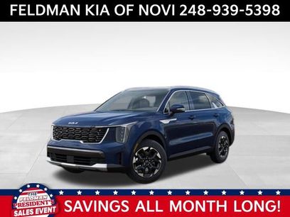 New 2025 Kia Sorento S w/ Panoramic Sunroof Package