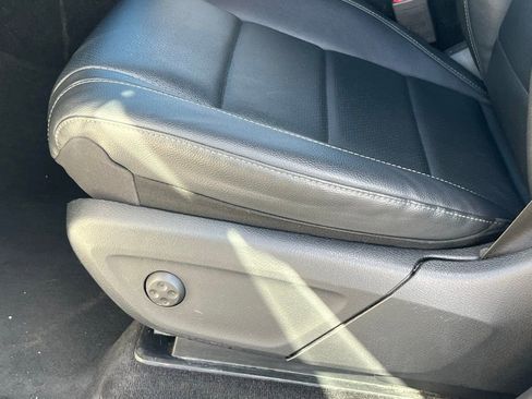Used 2024 Mercedes-Benz GLE 350 4MATIC w/ 3rd Row Seat Package image 26