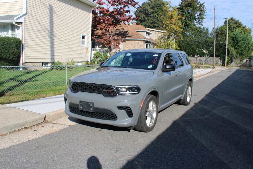 Used 2025 Dodge Durango GT AWD/4WD image 3