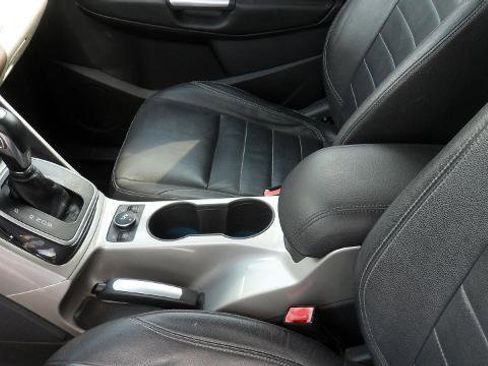Used 2013 Ford Escape SEL FWD image 18