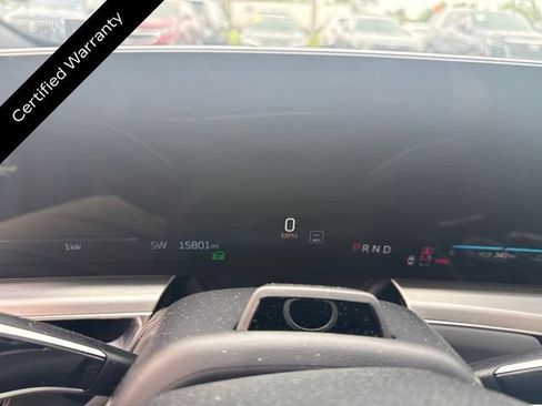 Used 2024 Cadillac Lyriq Luxury AWD/4WD image 19
