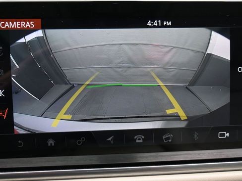 Used 2020 Land Rover Range Rover Sport HSE Dynamic image 15