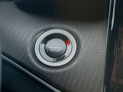 Used 2025 Jeep Grand Cherokee Laredo w/ Luxury Tech Group I image 22