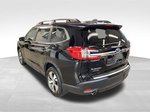 Certified 2023 Subaru Ascent Premium w/ Convenience Package AWD/4WD image 4