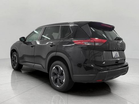Used 2025 Nissan Rogue SV image 20